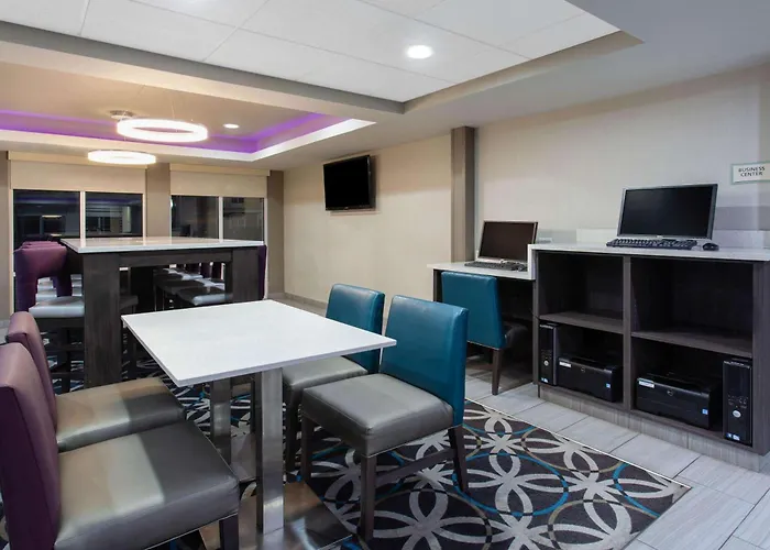 La Quinta By Wyndham Hotel Effingham