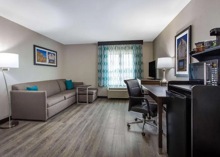 La Quinta By Wyndham Hotel 3*